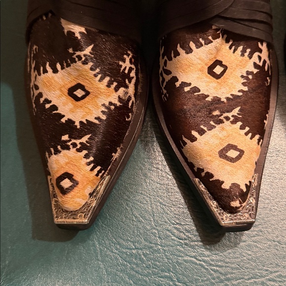 Donald J. Pliner Calf Hair Western Harness Boots Ikat Print Studded Heel - Picture 11 of 16